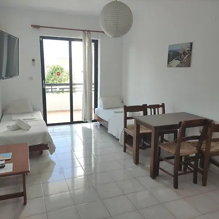 Debby Studio And In Ialyssos 2*
